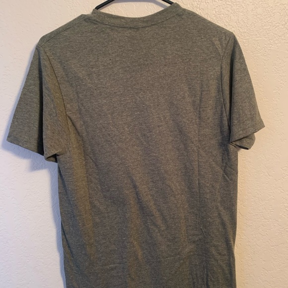 MENS SMALL T SHIRT, NWT, SOFT - Picture 4 of 5